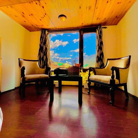 Snow Palm Resort, Manali エクステリア 写真