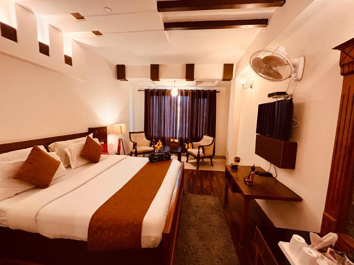 Snow Palm Resort, Manali エクステリア 写真