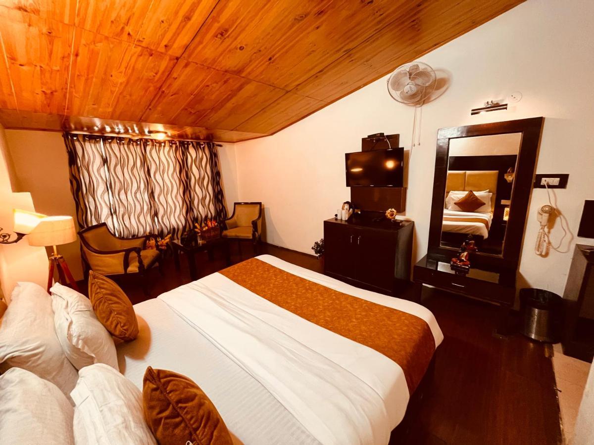 Snow Palm Resort, Manali エクステリア 写真