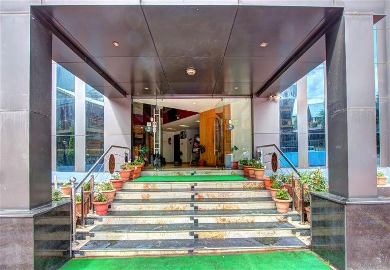 Snow Palm Resort, Manali エクステリア 写真